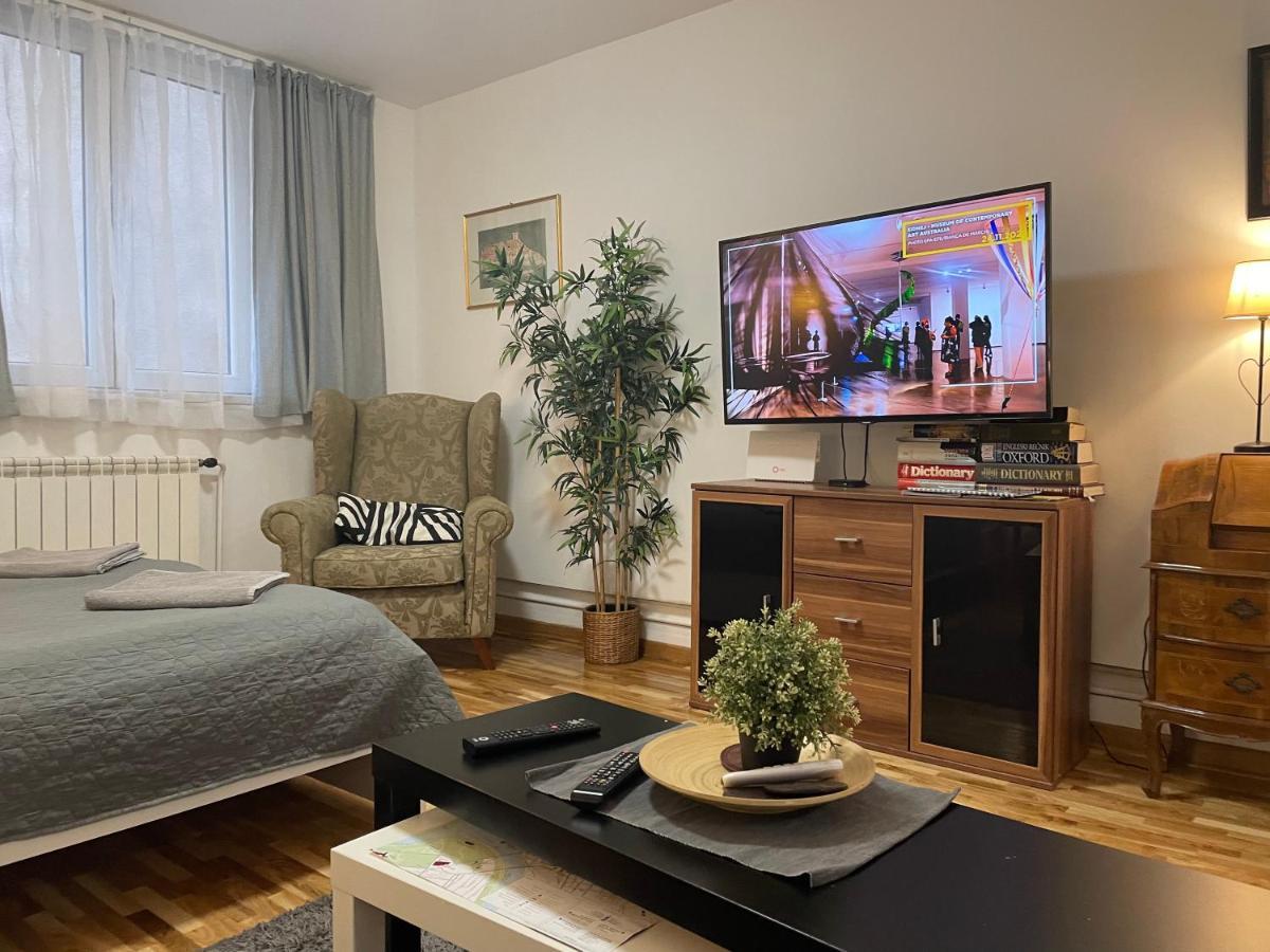 Apartamento Axis Mundi Belgrado Exterior foto